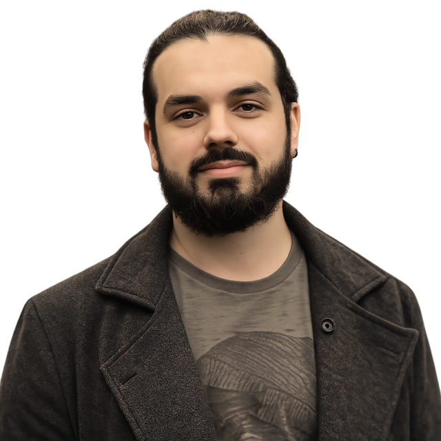 Senior Full Stack Developer specializing in React, Node.js and mobile development